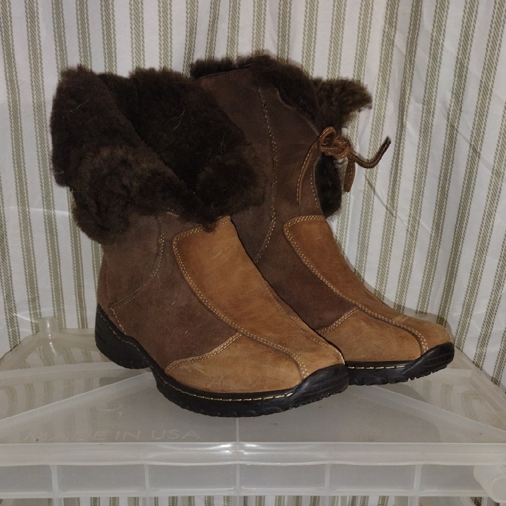 Sofft Nwot Patchwork Suede Convertible Brown Shea… - image 1